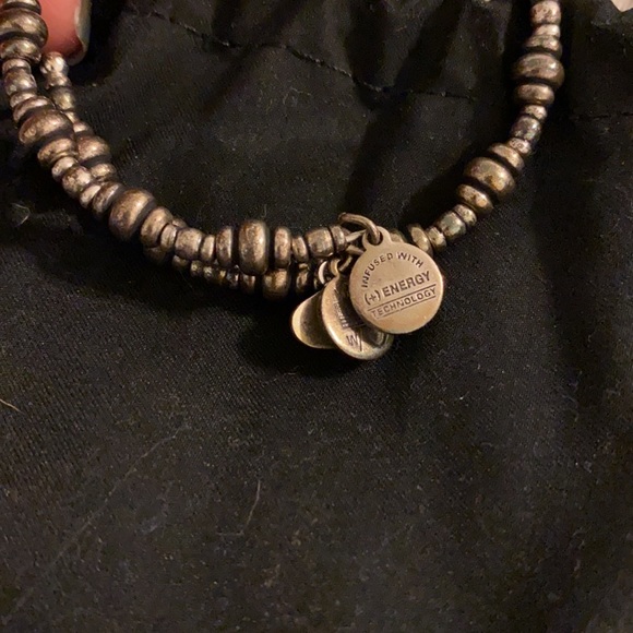 Alex and Ani (+) Energy beaded bracelet In shades of green NWOT - Picture 5 of 6